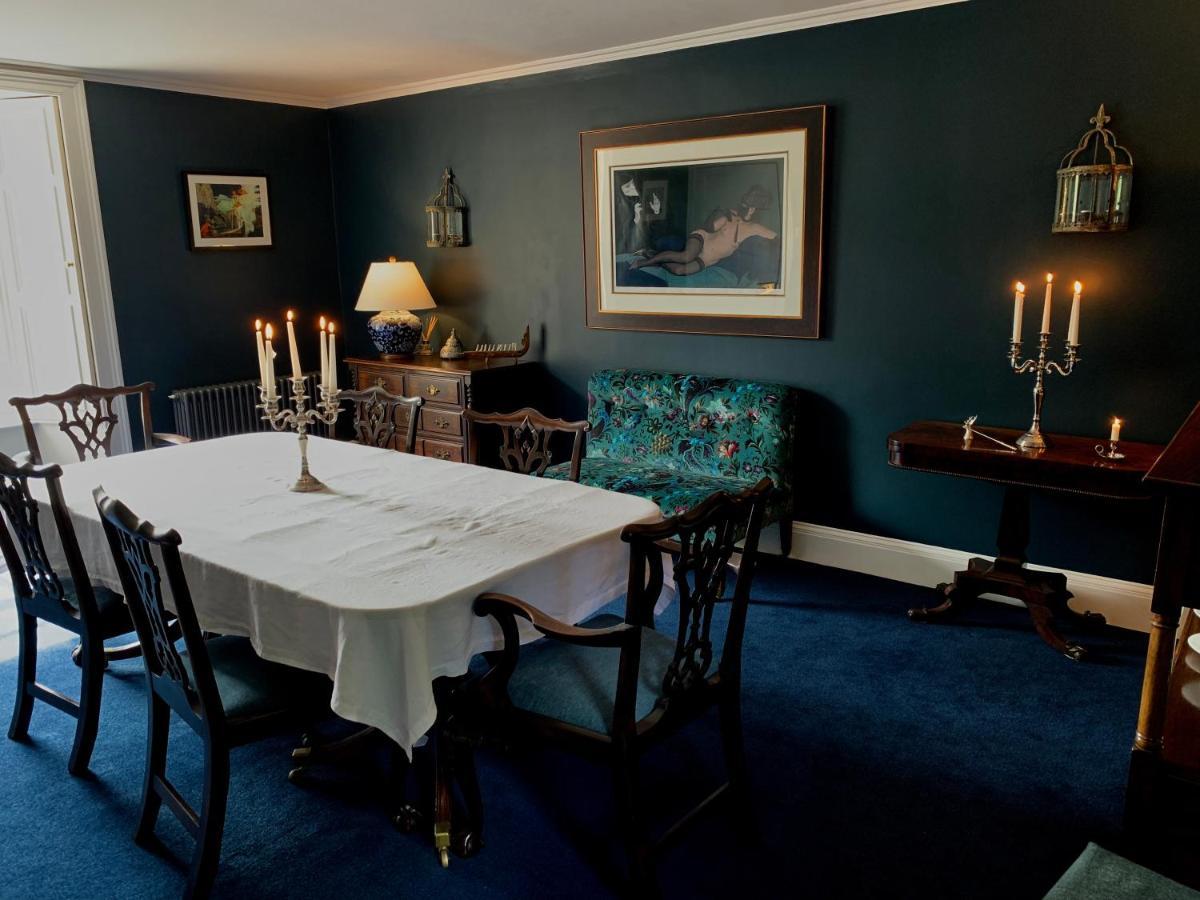 The Ghillie Bed & Breakfast Мелроуз Екстериор снимка